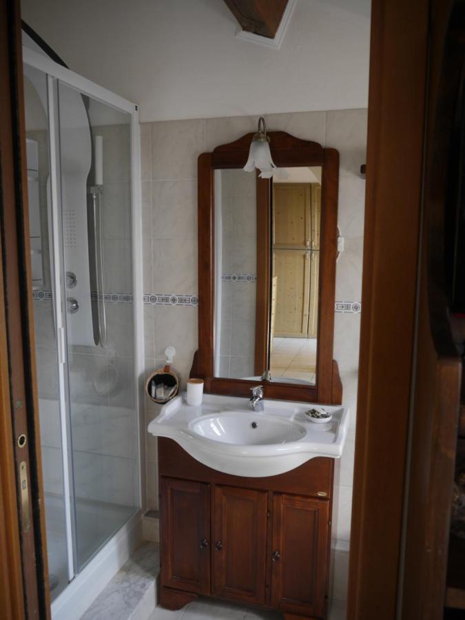 Appartamento Nizza Savona Buitenkant foto